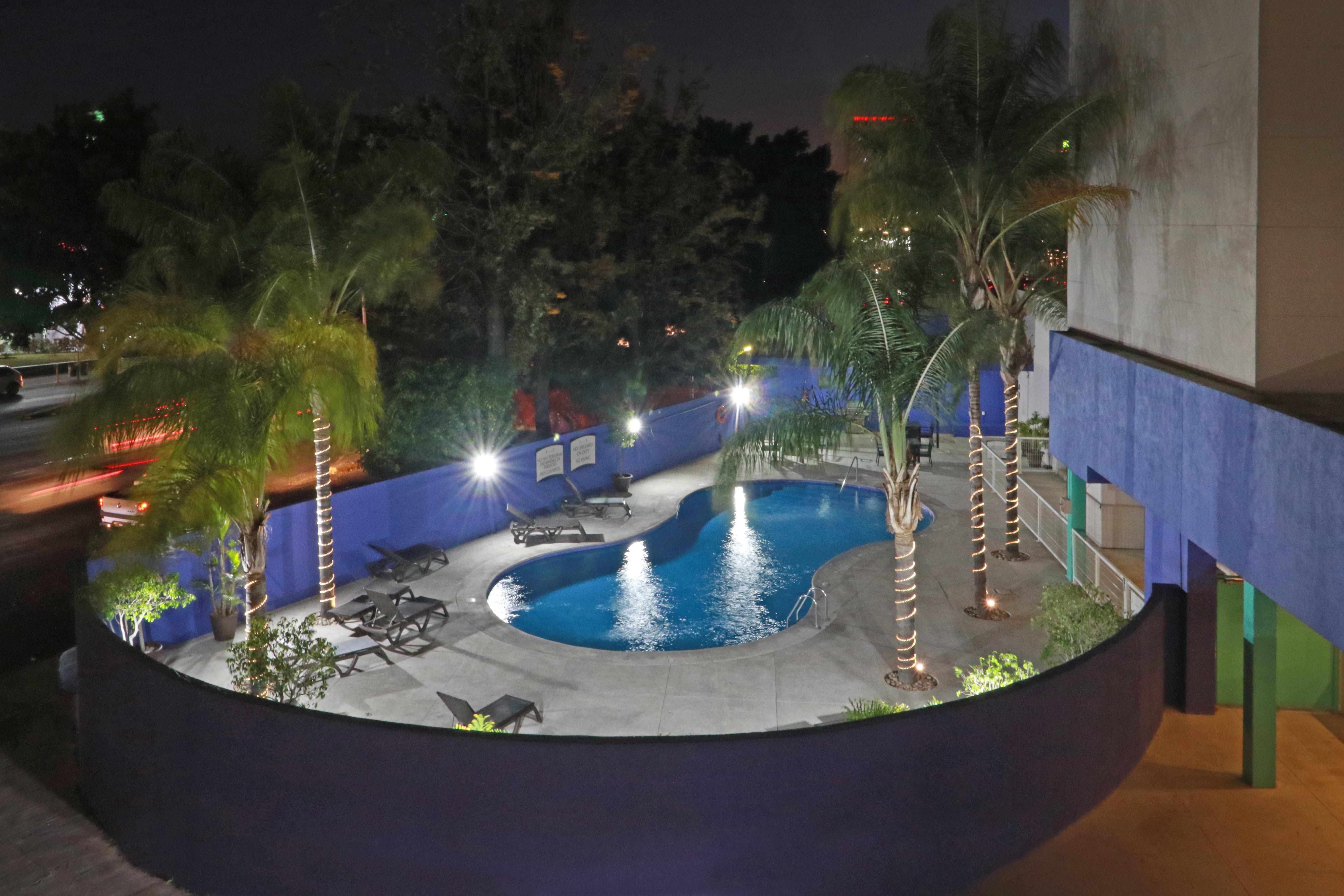 Staybridge Suites Guadalajara Expo By Ihg Zapopan Exterior foto